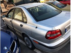 volvo s40 berlina del año 2002 2