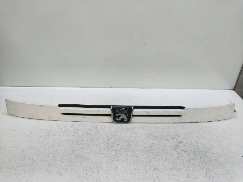 Recambio de rejilla delantera para peugeot boxer combi (rs3200)(320)(´02) 2.8 hdi referencia OEM IAM   