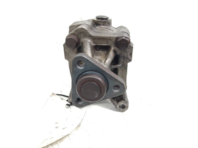 Recambio de bomba direccion para bmw serie 3 berlina (e36) 1.8 cat (m43) referencia OEM IAM   