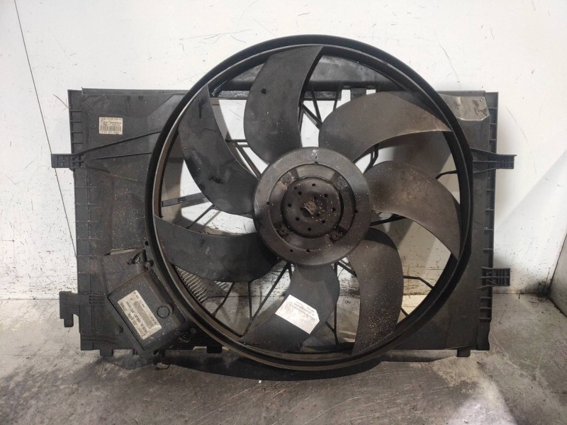 Recambio de electroventilador para mercedes clase c (w203) sportcoupe c 220 cdi (203.706) referencia OEM IAM A2035000193 8850020
