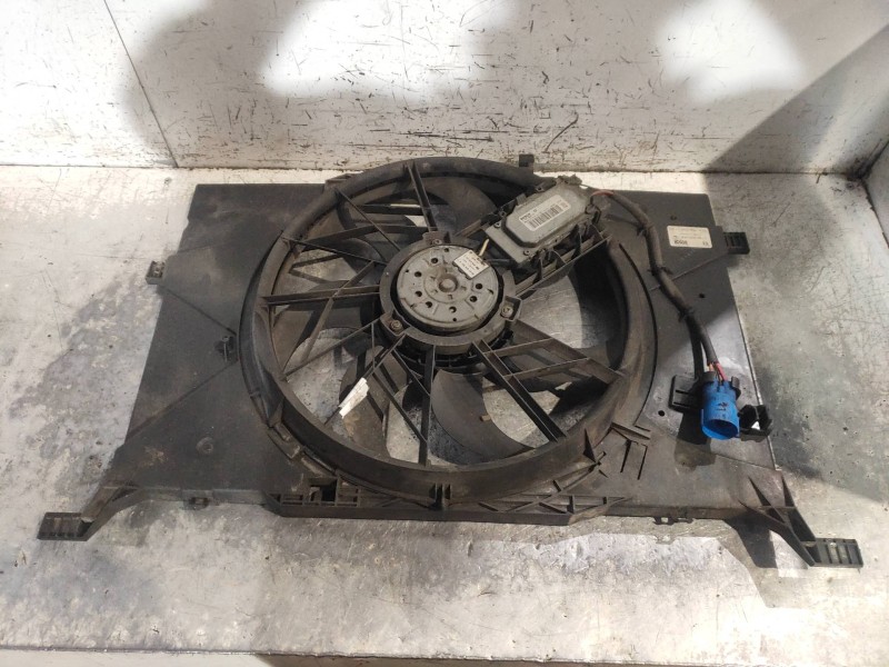 Recambio de electroventilador para mercedes clase a (w169) a 180 cdi (169.007) referencia OEM IAM 0130303949 A1695060599 1137328