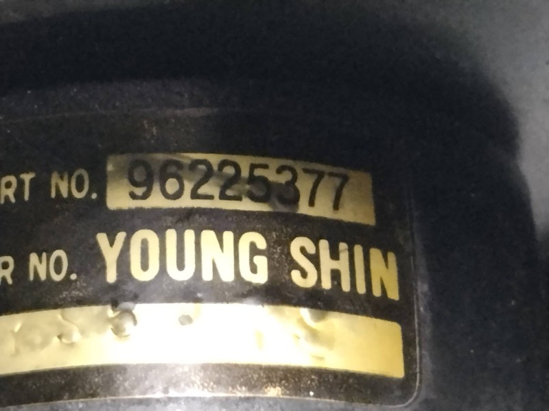 Recambio de bomba direccion para daewoo aranos 1.5 l referencia OEM IAM 96225377  