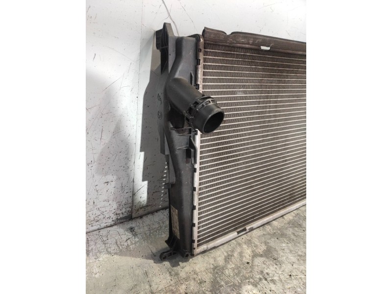 Recambio de radiador agua para bmw serie 3 berlina (e90) 318d referencia OEM IAM 780561601  