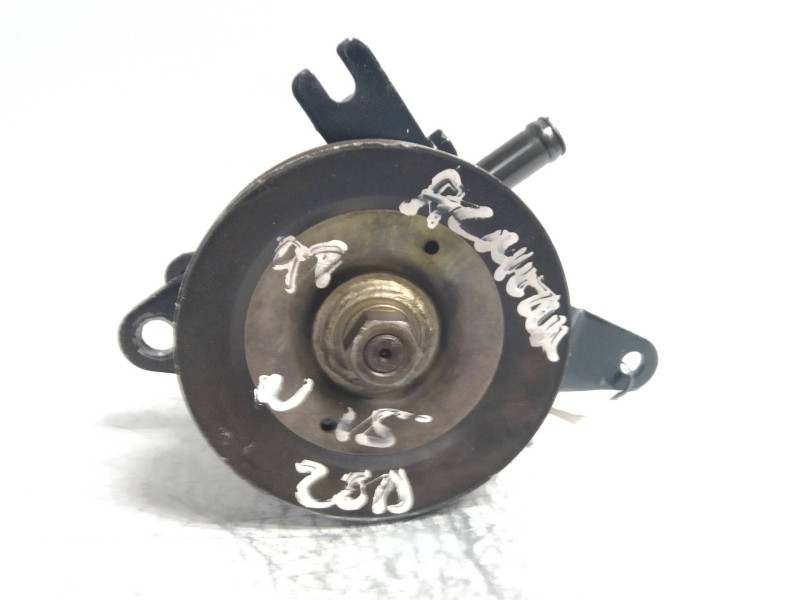 Recambio de bomba direccion para nissan almera (n15) 2.0 diesel referencia OEM IAM 82233003 49110OM900 