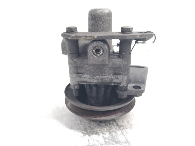 Recambio de bomba direccion para nissan l35 l35/1f referencia OEM IAM 7681955136  