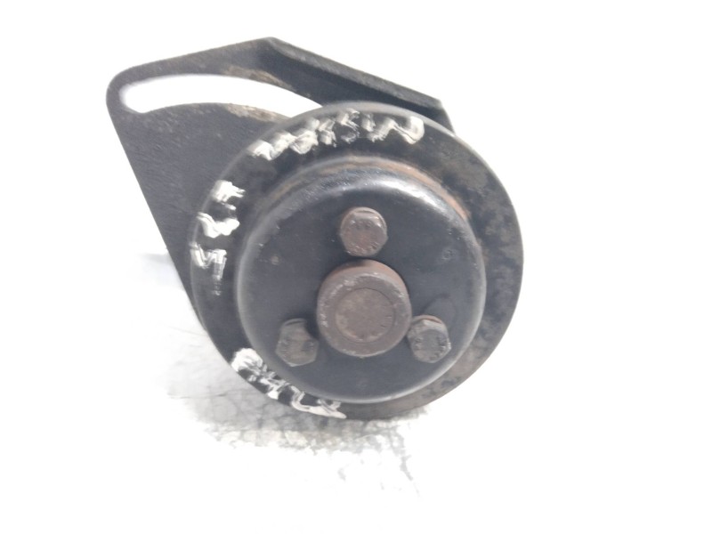 Recambio de bomba direccion para nissan l35 l35/1f referencia OEM IAM 7681955136  