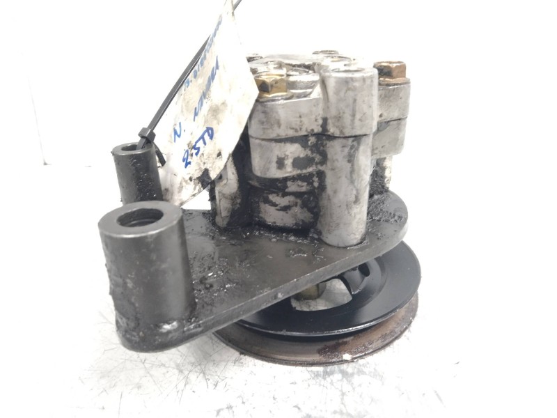 Recambio de bomba direccion para nissan navara pick-up (d40m) 2.5 dci diesel cat referencia OEM IAM 43104014  