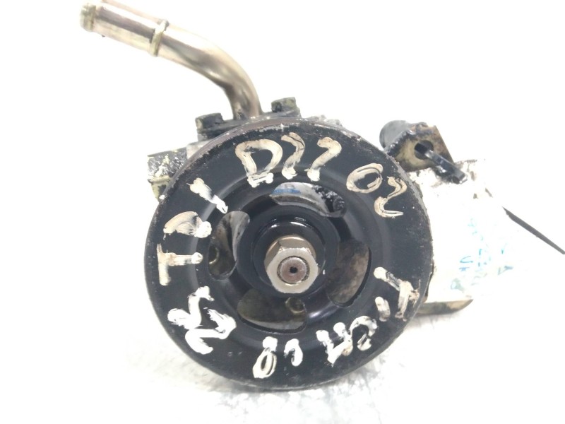 Recambio de bomba direccion para nissan pick-up (d22) 2.5 turbodiesel referencia OEM IAM 39023127  