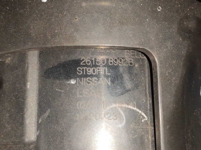 Recambio de faro antiniebla derecho para nissan nv 200 (m20) evalia premium referencia OEM IAM 261508992B  