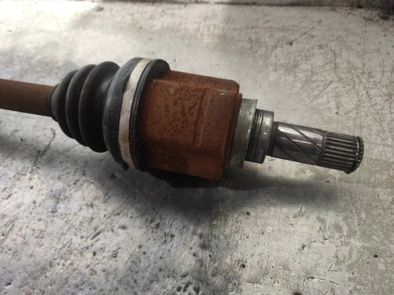 Recambio de transmision delantera izquierda para nissan nv 200 (m20) evalia premium referencia OEM IAM   