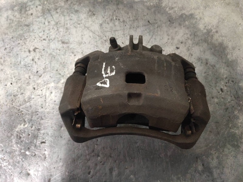 Recambio de pinza freno delantera derecha para nissan nv 200 (m20) evalia premium referencia OEM IAM   