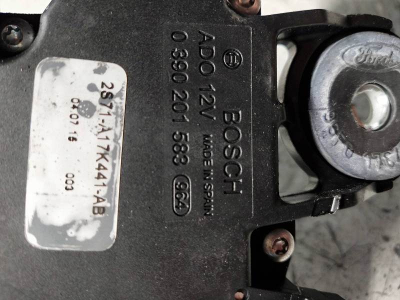 Recambio de motor limpia trasero para ford mondeo berlina (ge) ambiente (06.2003) (d) referencia OEM IAM 0390201583  