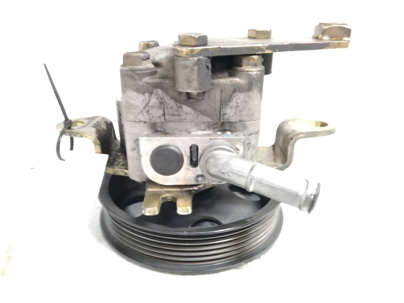 Recambio de bomba direccion para nissan primera berlina (p12) acenta referencia OEM IAM 7613955133  