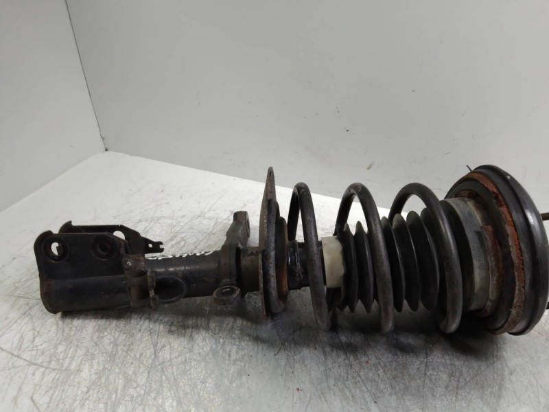 Recambio de amortiguador delantero derecho para chrysler 300 m (lr) 3.5 cat referencia OEM IAM   