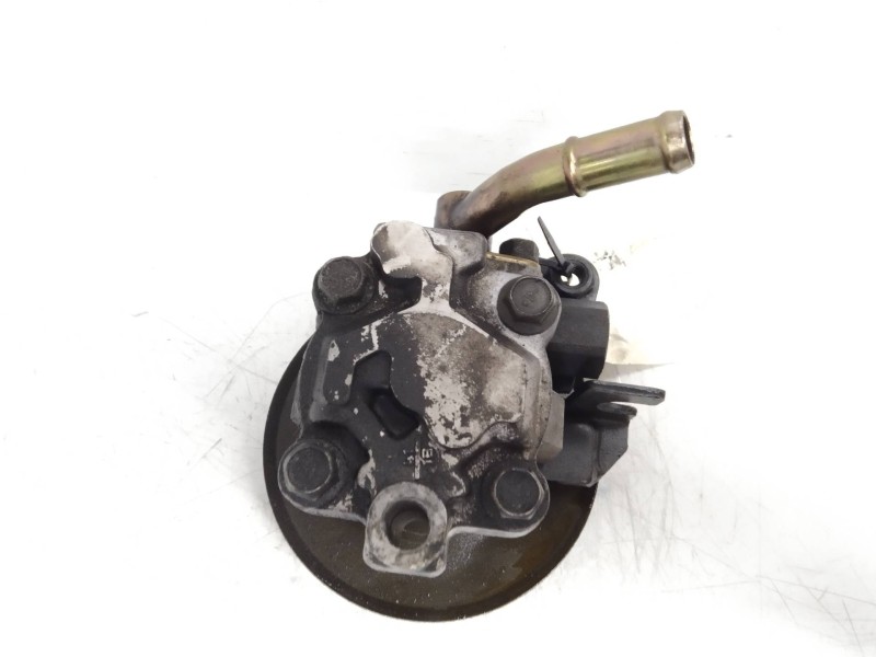 Recambio de bomba direccion para nissan serena (c23m) 2.0 slx diesel referencia OEM IAM   