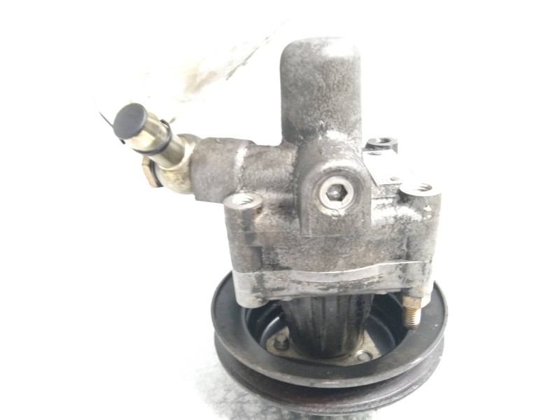 Recambio de bomba direccion para nissan trade 2.8 d referencia OEM IAM 7681955174  