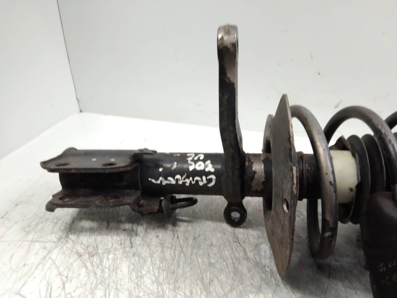 Recambio de amortiguador delantero derecho para chrysler 300 m (lr) 3.5 cat referencia OEM IAM   