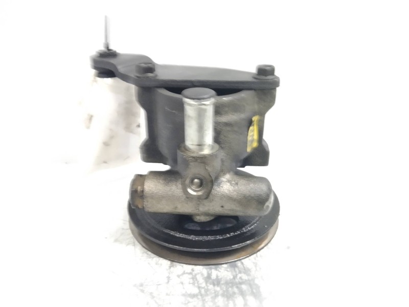 Recambio de bomba direccion para opel corsa b 1.7 diesel referencia OEM IAM   
