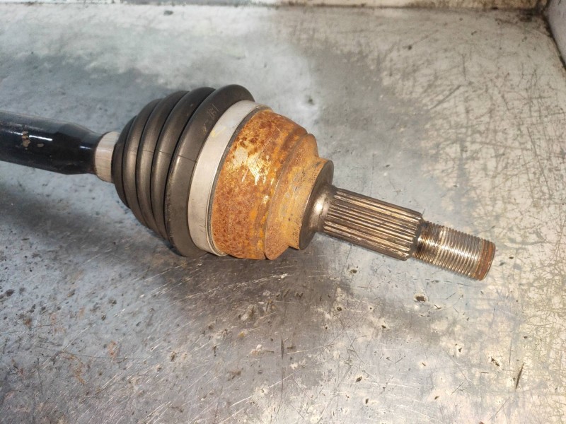 Recambio de transmision delantera derecha para renault zoe bose referencia OEM IAM 391008720R  