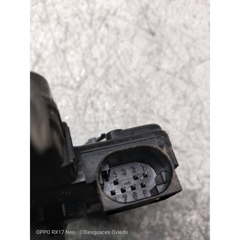 Recambio de motor cierre centralizado trasero izquierdo para bmw serie 3 berlina (e46) 320d referencia OEM IAM   4P