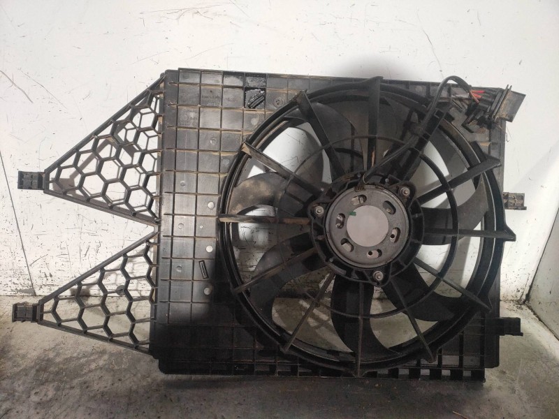 Recambio de electroventilador para volkswagen polo (6r1) crosspolo referencia OEM IAM 6R0121207A  