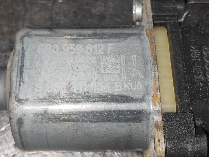 Recambio de elevalunas trasero derecho para volkswagen polo (6r1) crosspolo referencia OEM IAM 6R0959812F  