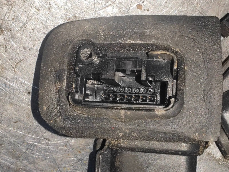 Recambio de motor cierre centralizado trasero izquierdo para volkswagen polo (6r1) crosspolo referencia OEM IAM 5K4839015 455K48