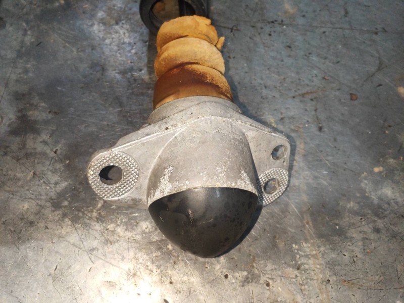 Recambio de amortiguador trasero derecho para volkswagen polo (6r1) crosspolo referencia OEM IAM   