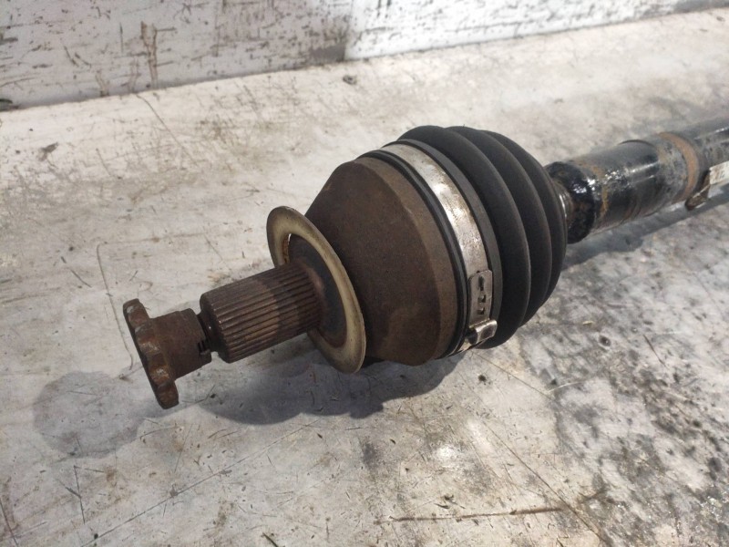 Recambio de transmision delantera derecha para volkswagen polo (6r1) crosspolo referencia OEM IAM 6R0407762A  