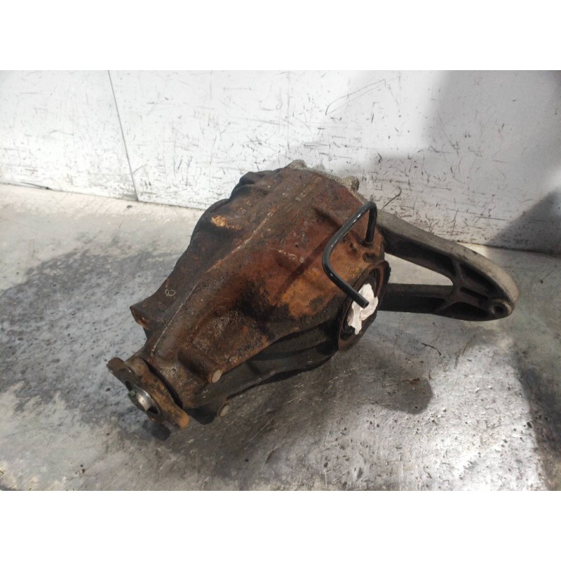 Recambio de diferencial trasero para mercedes vito caja cerrada 6.03  115 cdi compacto (639.601) referencia OEM IAM A6393510105 