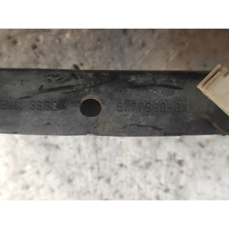 Recambio de brazo suspension superior trasero izquierdo para bmw serie 3 coupe (e92) 335i referencia OEM IAM 677798001  