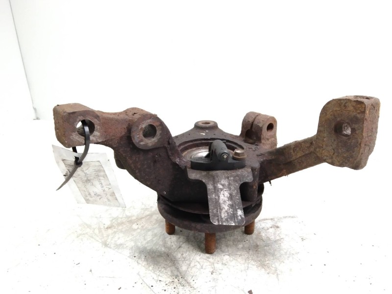 Recambio de mangueta delantera izquierda para chrysler pt cruiser cabrio 2.4 16v cat referencia OEM IAM   