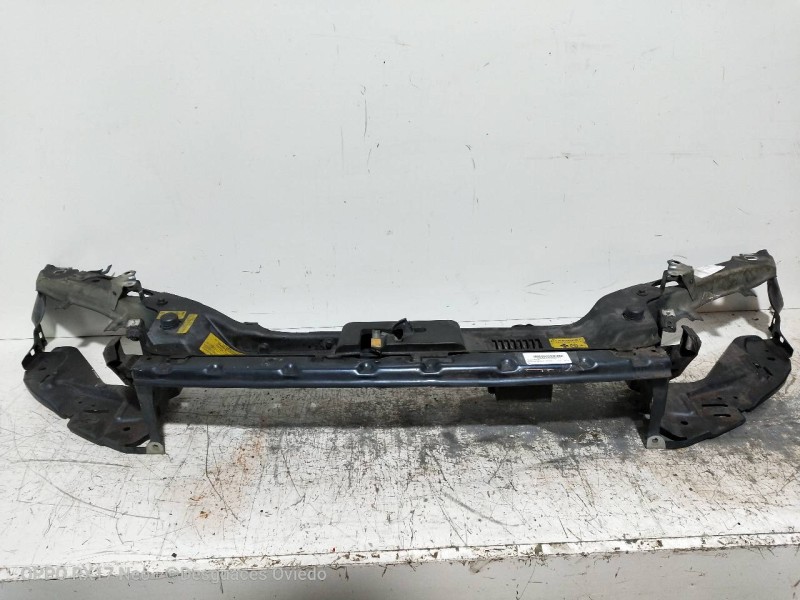 Recambio de panel frontal para volvo s40 berlina 1.8 kinetic referencia OEM IAM   