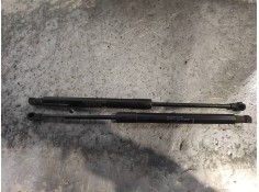Recambio de amortiguadores maletero / porton para dacia duster ambiance 4x2 referencia OEM IAM 904520004R