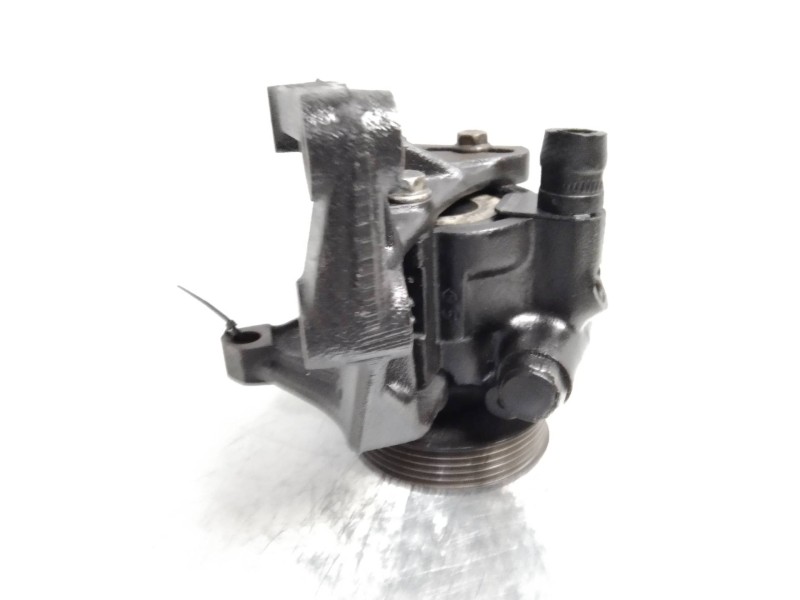 Recambio de bomba direccion para renault trafic (desde 5.89) 2.5 diesel referencia OEM IAM 26038257  