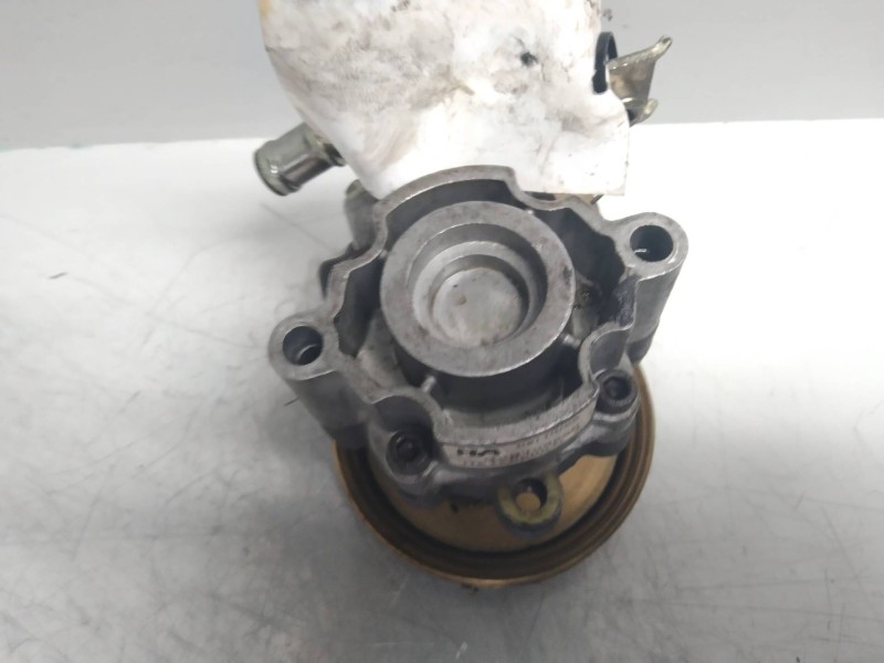 Recambio de bomba direccion para mg rover serie 400 (rt) 414 i (5-ptas.) referencia OEM IAM QVB100690  