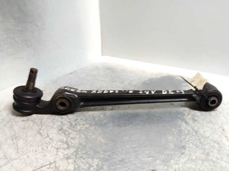 Recambio de brazo suspension inferior delantero derecho para mazda xedos 9 (ta) 2.5 v6 referencia OEM IAM    Recambio de brazo suspension inferior delantero derecho para mazda xedos 9 (ta) 2.5 v6 referencia OEM IAM
