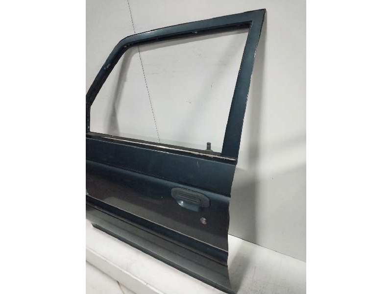 Recambio de puerta delantera izquierda para mitsubishi montero (v20/v40) 2.8 turbodiesel referencia OEM IAM  5P 