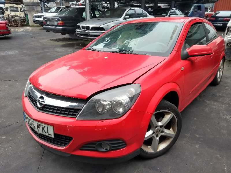 opel astra gtc del año 2007