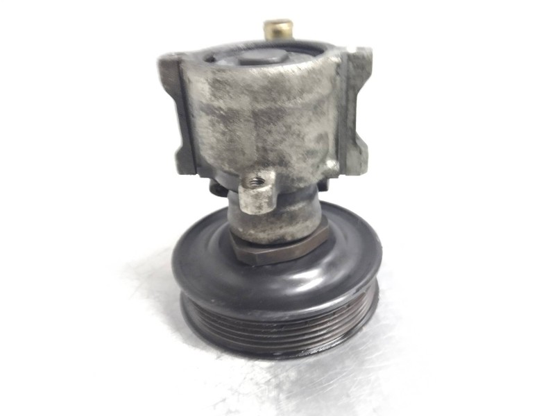 Recambio de bomba direccion para seat ibiza (6k1) signo referencia OEM IAM 030145157 26046395 