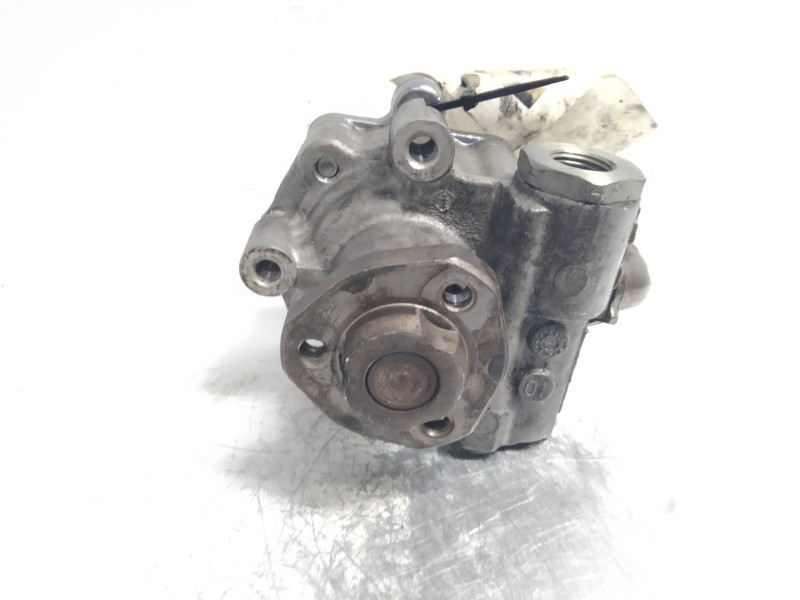 Recambio de bomba direccion para seat ibiza (6l1) 1.9 tdi referencia OEM IAM   