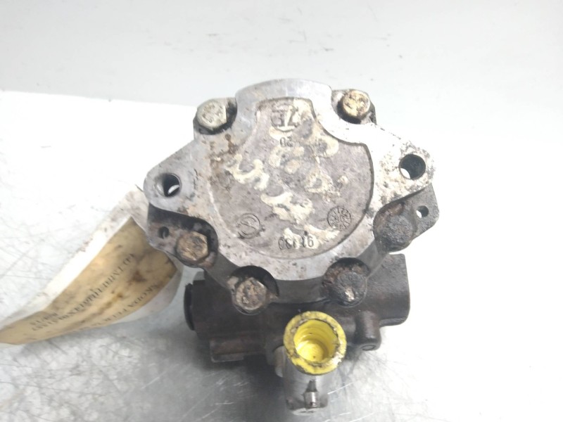 Recambio de bomba direccion para skoda felicia pickup 1.9 diesel cat referencia OEM IAM   