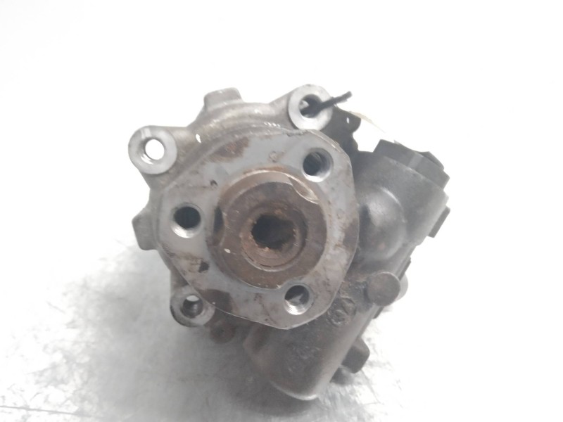 Recambio de bomba direccion para skoda felicia pickup 1.9 diesel cat referencia OEM IAM   