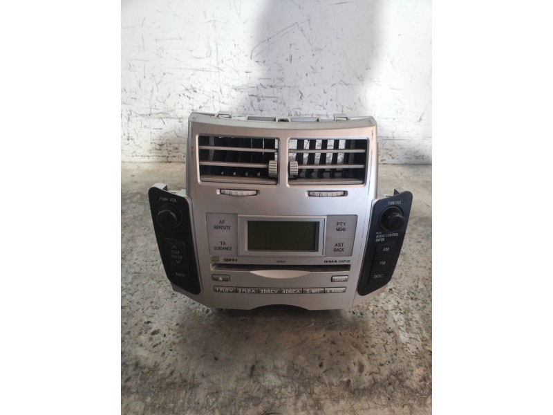 Recambio de sistema audio / radio cd para toyota yaris (ksp9/scp9/nlp9) básico referencia OEM IAM 861200D210 CQTS0570LC 