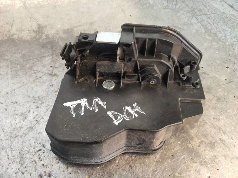 Recambio de motor cierre centralizado trasero derecho para bmw serie 3 lim. (f30) 318d referencia OEM IAM 7229460  