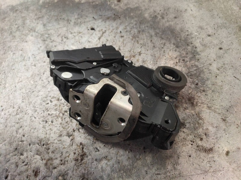Recambio de motor cierre centralizado delantero derecho para toyota yaris (ksp9/scp9/nlp9) básico referencia OEM IAM  5P 