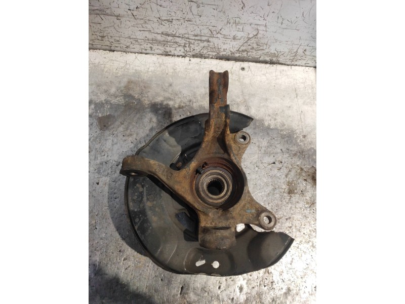 Recambio de mangueta delantera izquierda para toyota yaris (ksp9/scp9/nlp9) básico referencia OEM IAM   