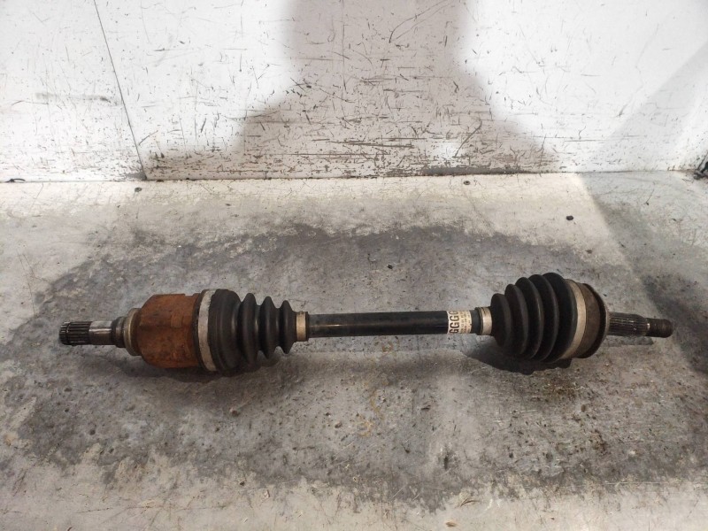 Recambio de transmision delantera izquierda para toyota yaris (ksp9/scp9/nlp9) básico referencia OEM IAM 434200D180B  