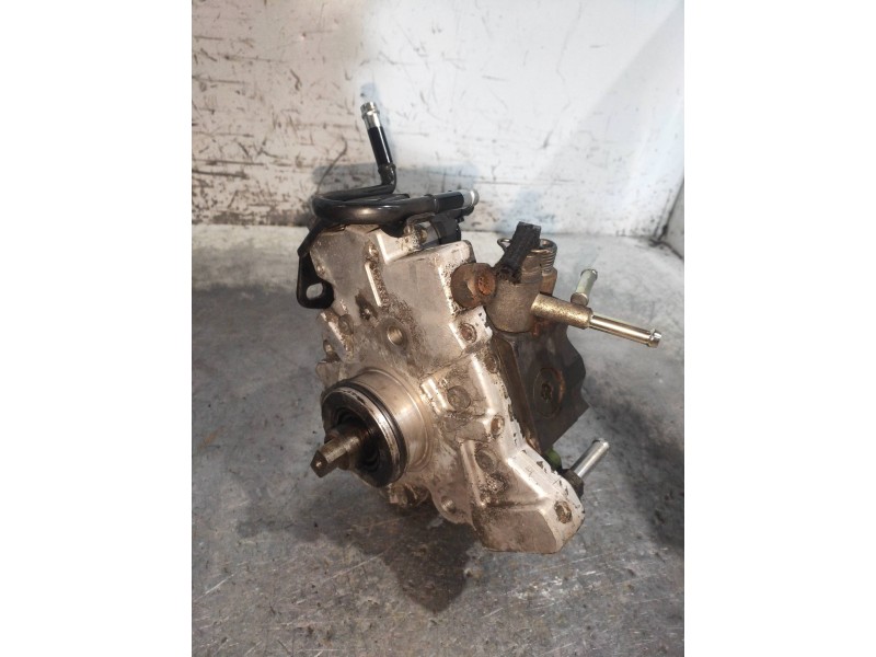 Recambio de bomba inyeccion para toyota yaris (ksp9/scp9/nlp9) básico referencia OEM IAM 0445010134 221000N020 