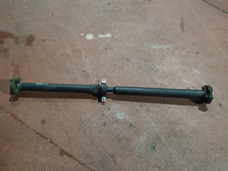 Recambio de transmision central para bmw serie 1 lim. (f20) 116d referencia OEM IAM 762418204  